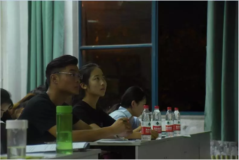 QQ图片20170918133621.png